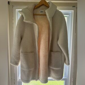 Like new Zara Sherpa jacket